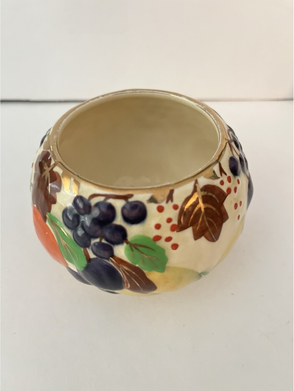 Vintage Sheila England Grape Fruit Leaf Decorated Sugar Bowl - Ceramic / Pottery